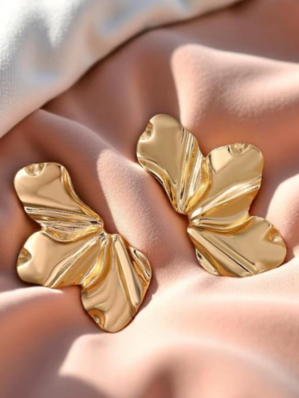 Retro Exaggerated Golden Leaf Petal Statement Earrings - Bohemian Summer Earring